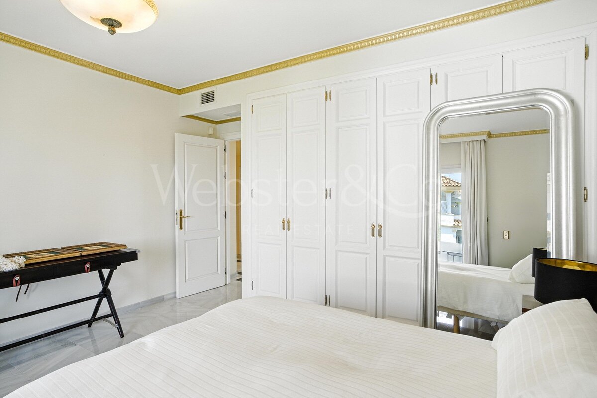 Penthouse Monte - Andalucian Luxury in Marbella