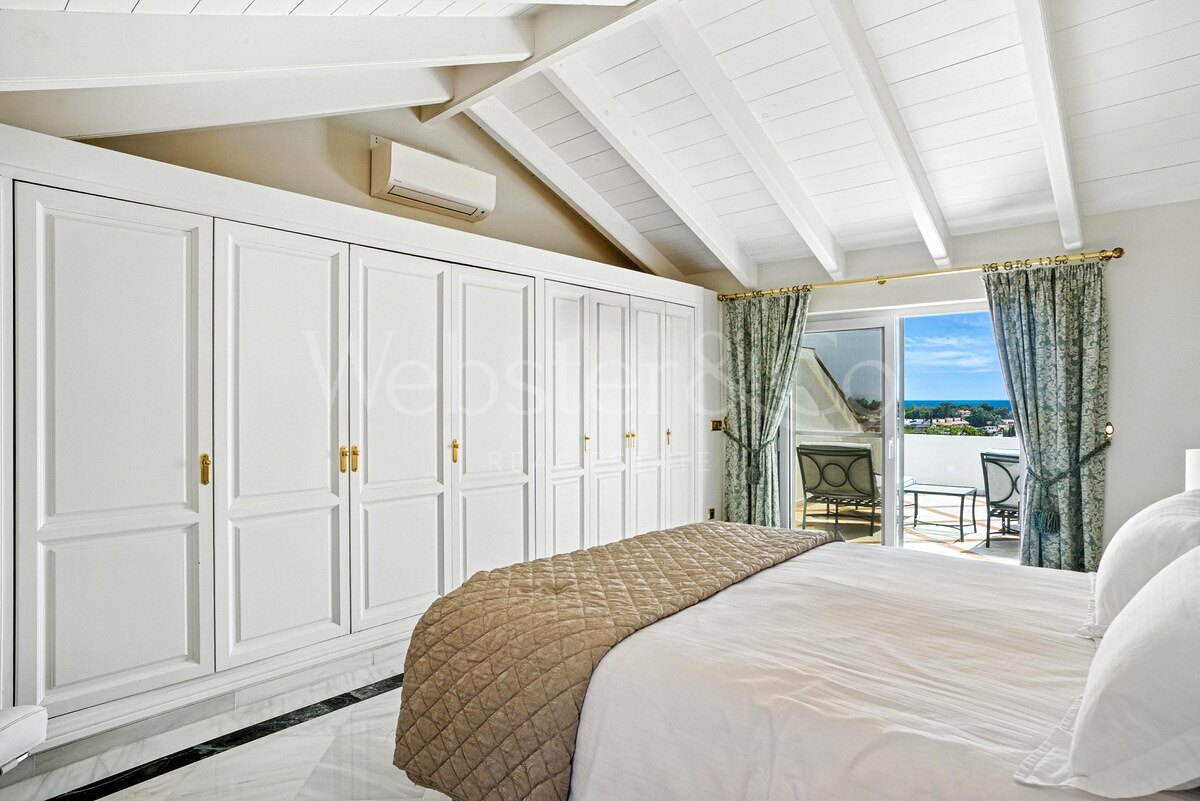 Penthouse Monte - Andalucian Luxury in Marbella