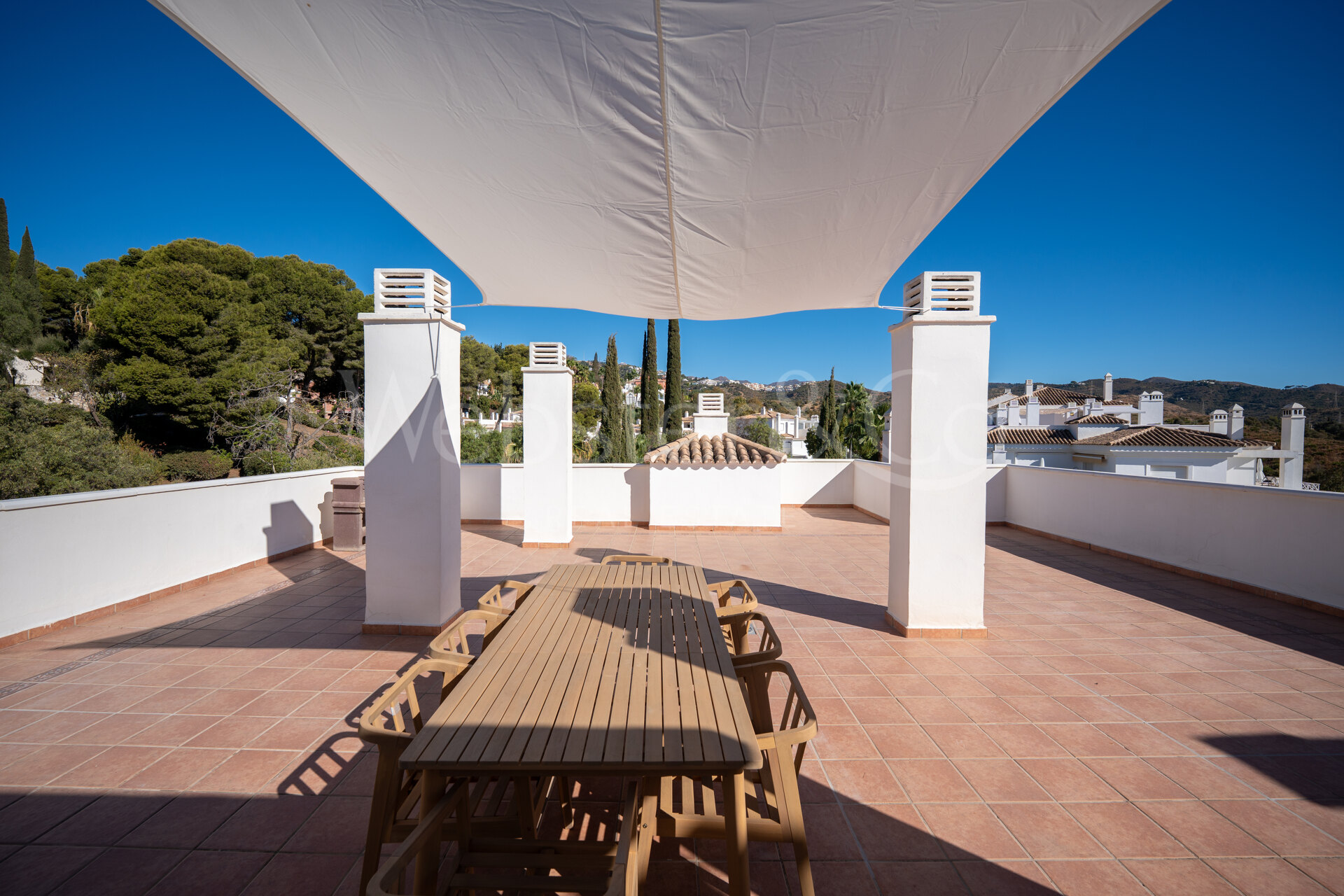 Penthouse Belita - Impressive Duplex in Rio Real