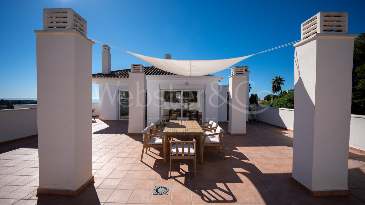 Penthouse Belita - Impressive Duplex in Rio Real