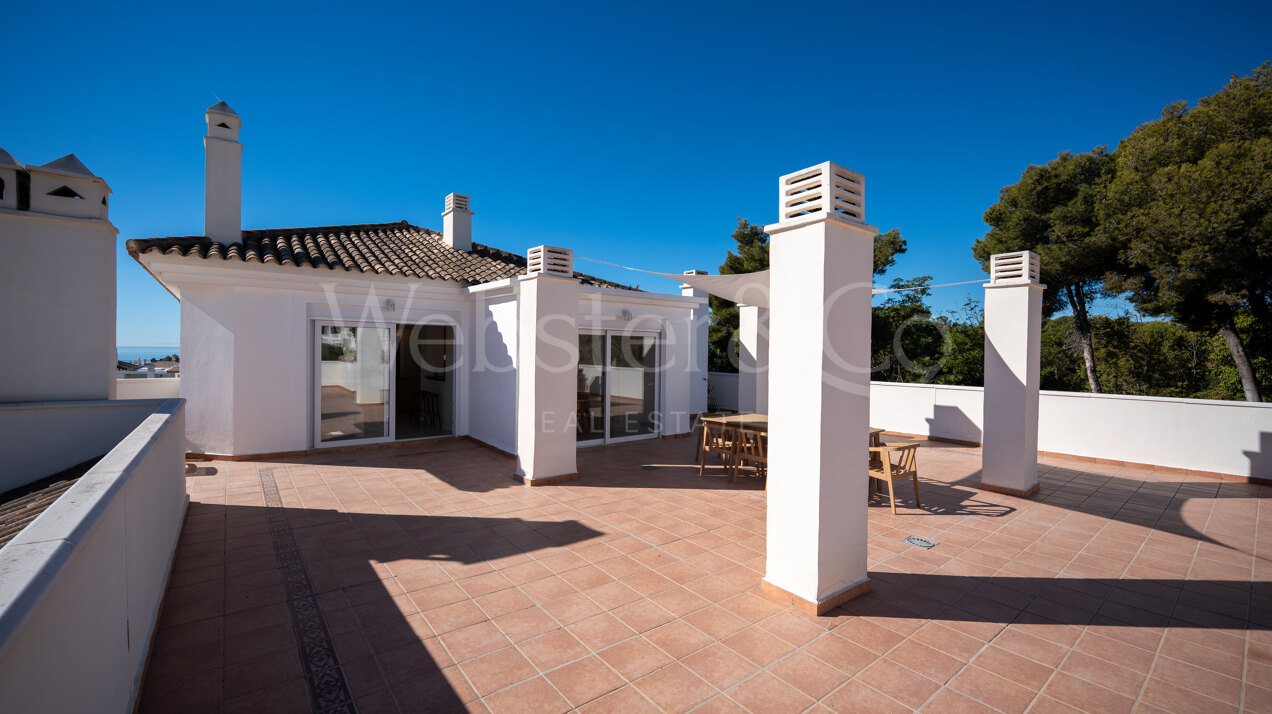 Penthouse Belita - Impressive Duplex in Rio Real