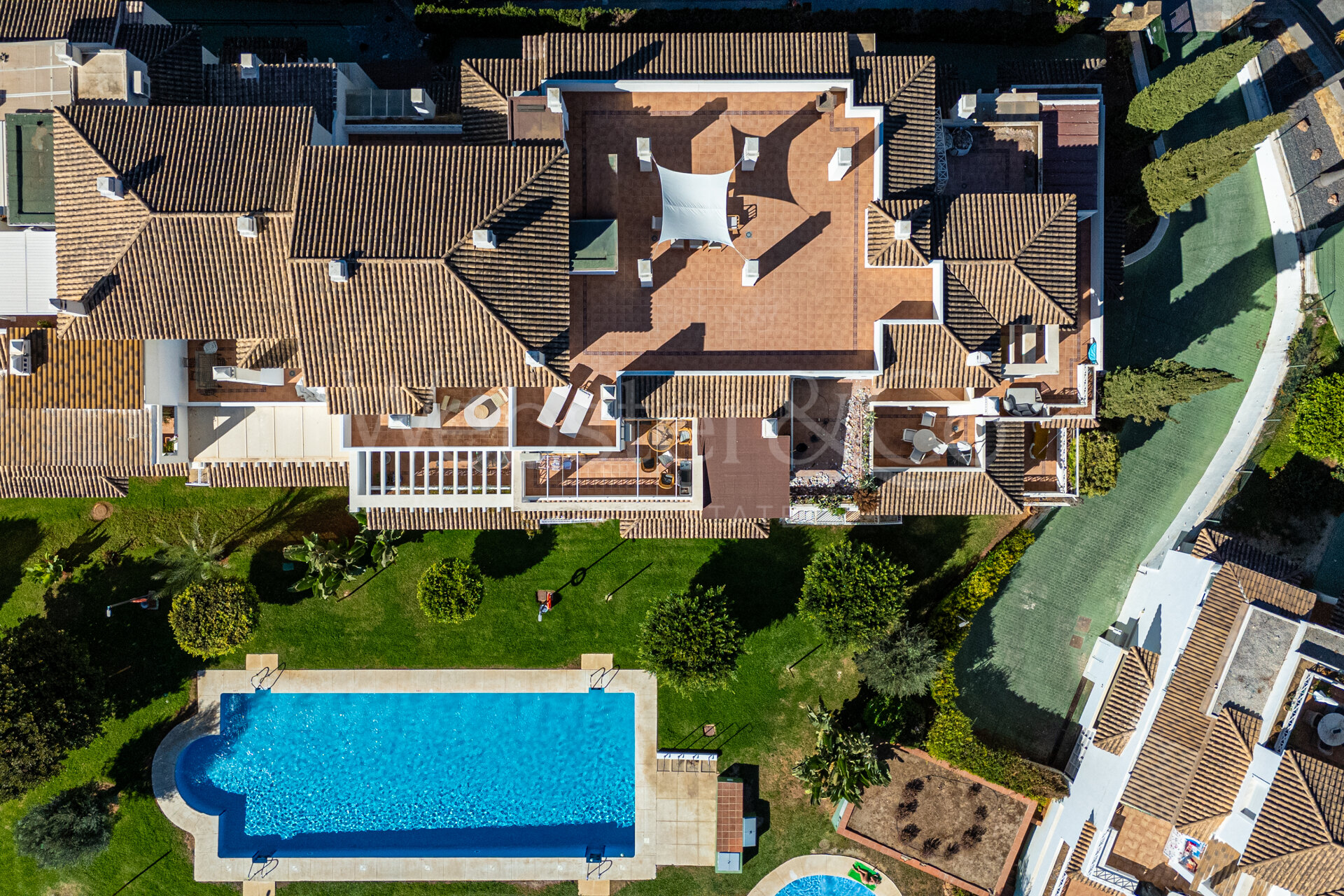 Penthouse Belita - Impressive Duplex in Rio Real