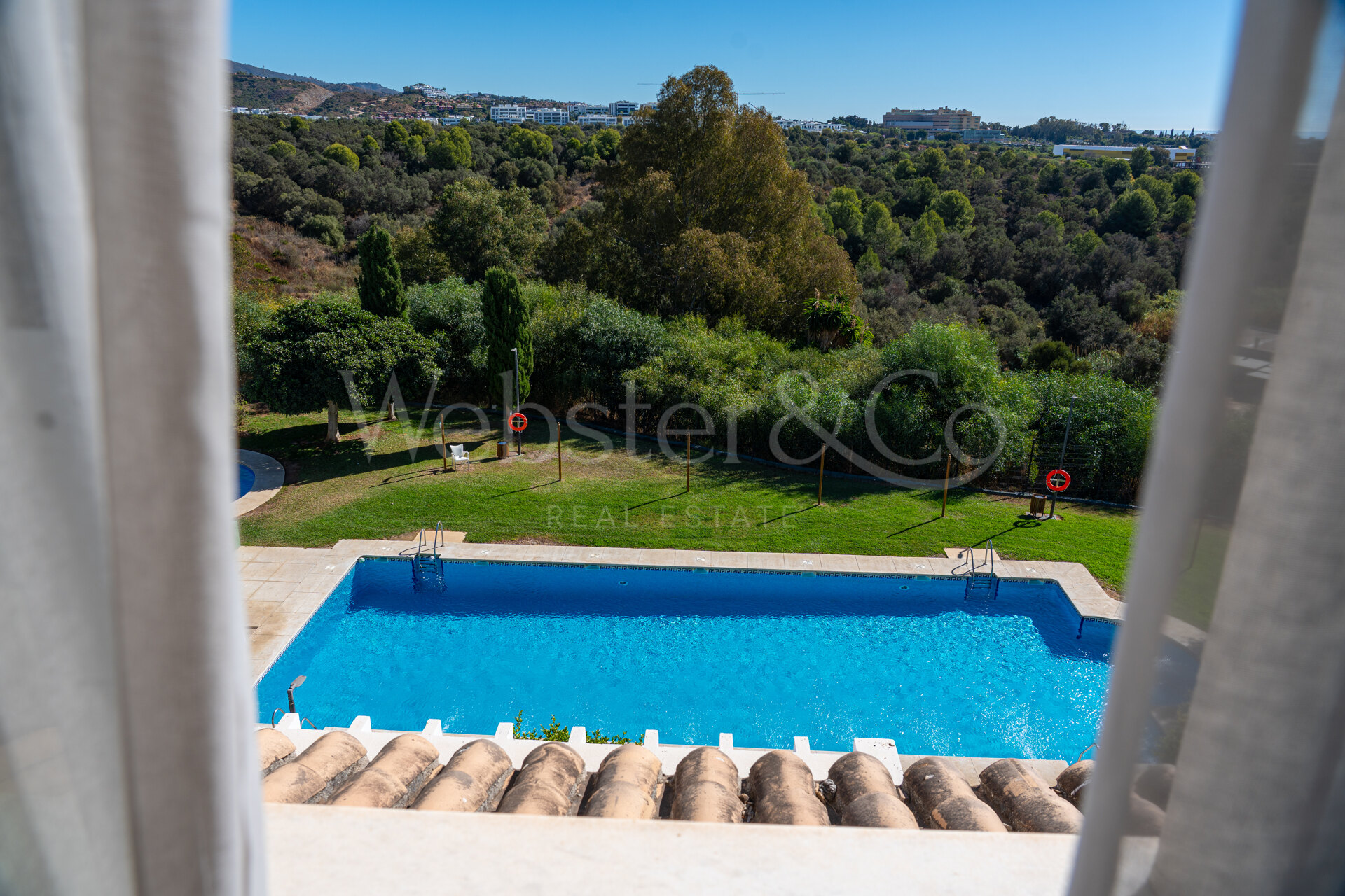 Penthouse Belita - Impressive Duplex in Rio Real