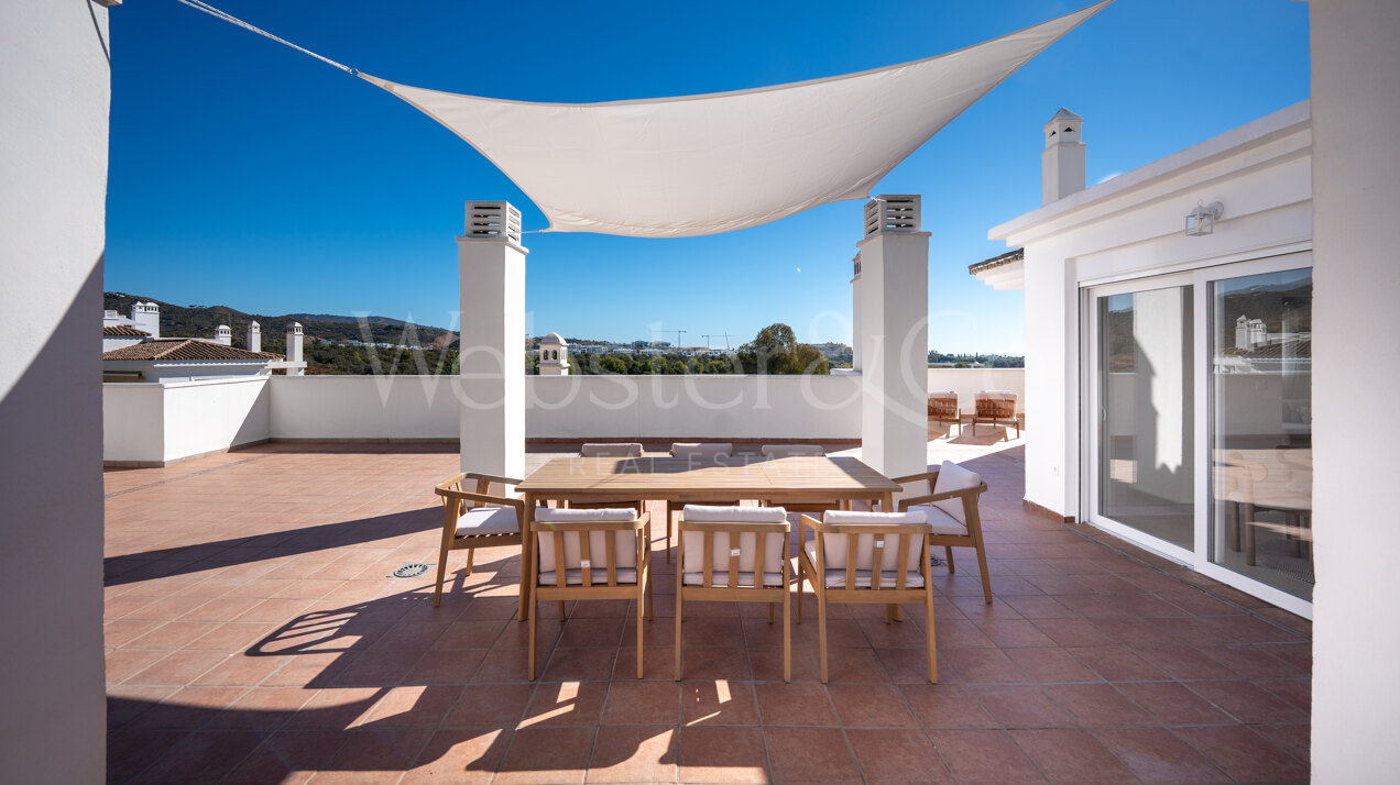 Penthouse Belita - Impressive Duplex in Rio Real