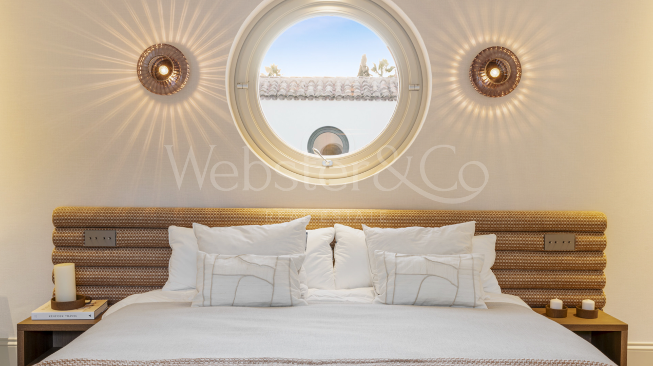 Villa Oasis - French Architecture in Golf Valley