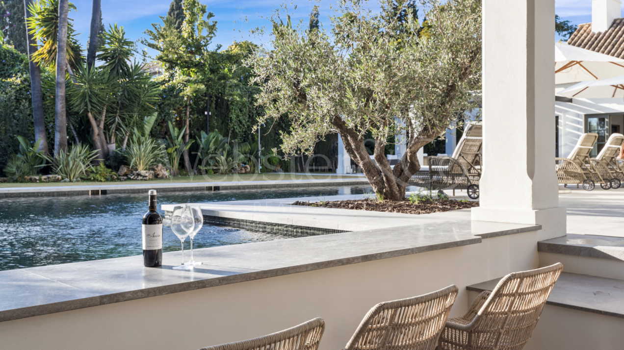 Villa Oasis - French Architecture in Golf Valley