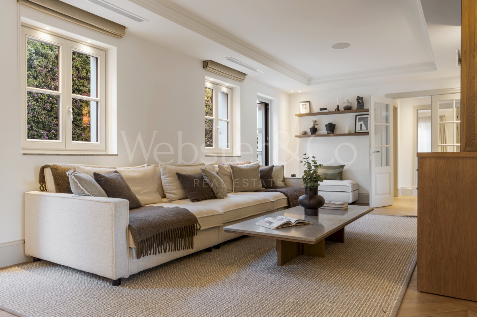 Villa Oasis - French Architecture in Golf Valley