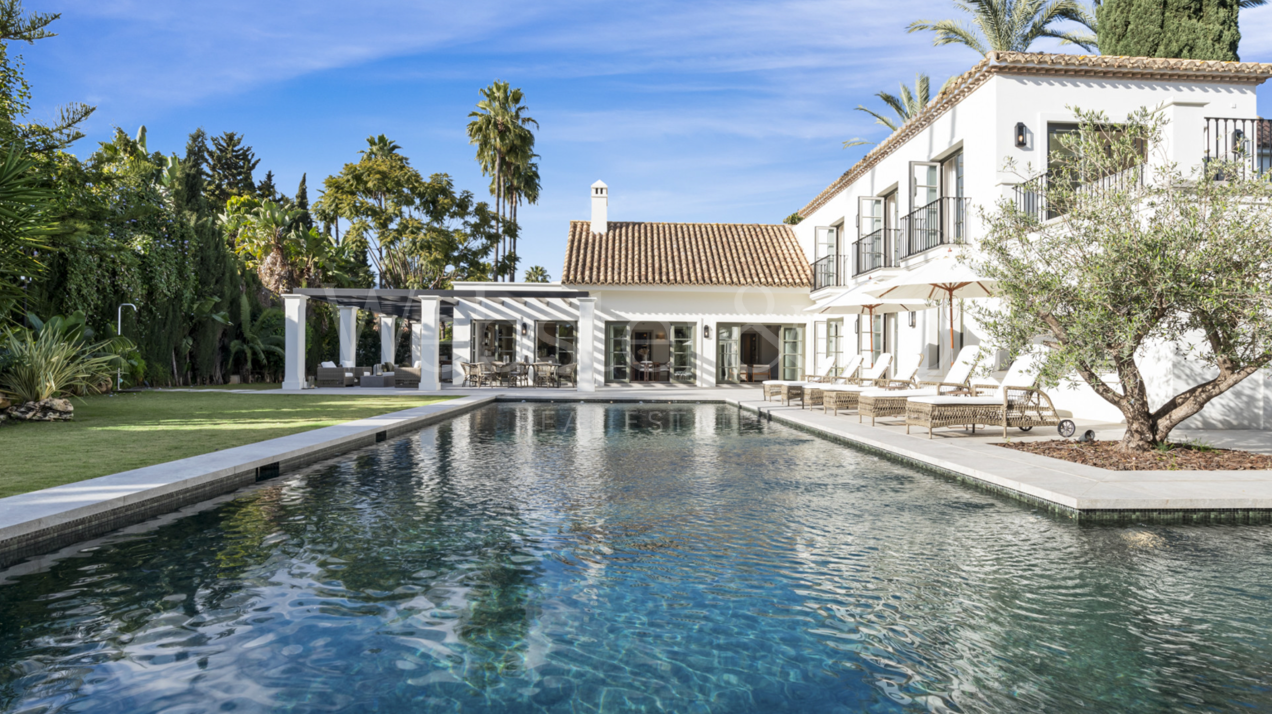 Villa Oasis - French Architecture in Golf Valley