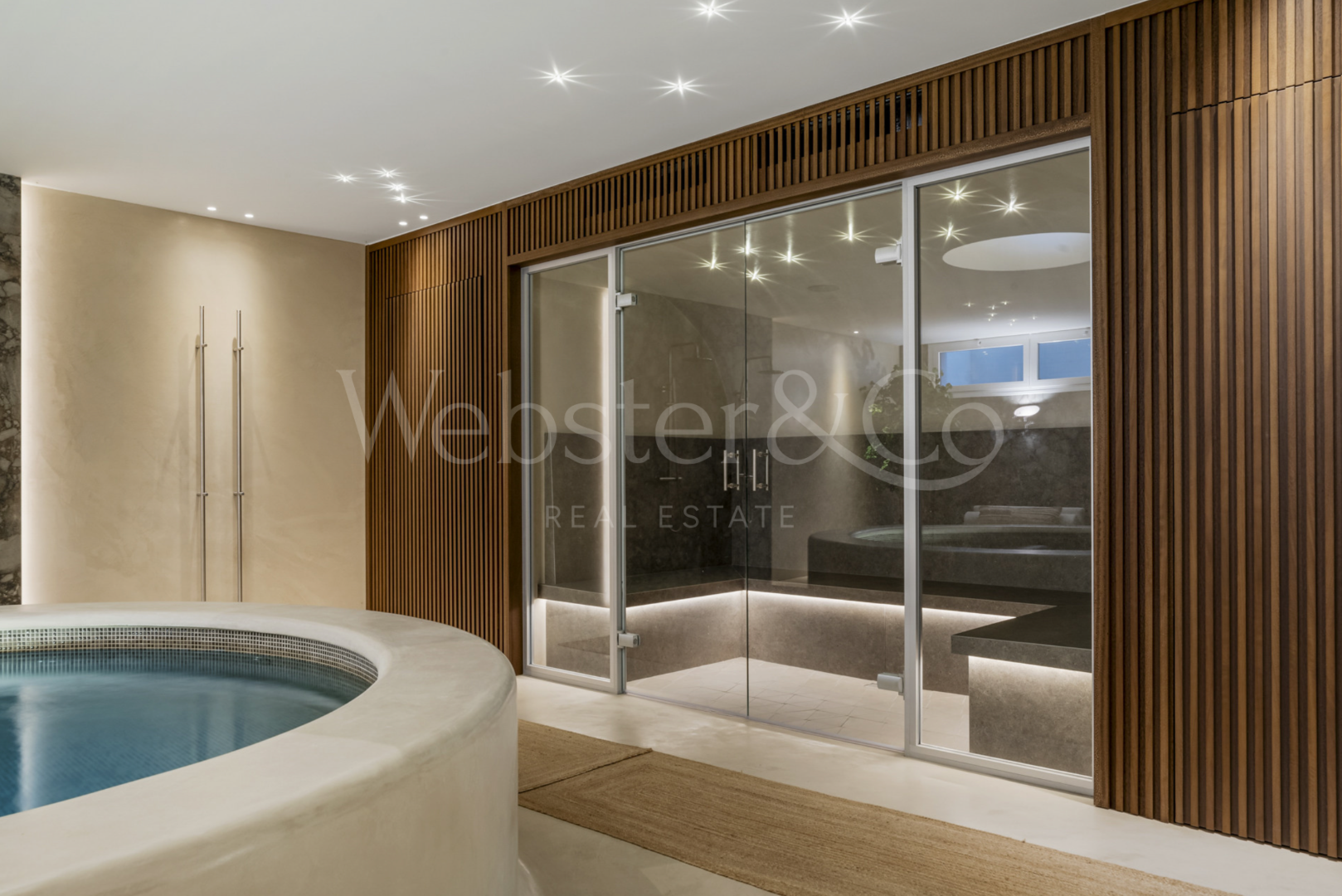 Villa Oasis - French Architecture in Golf Valley