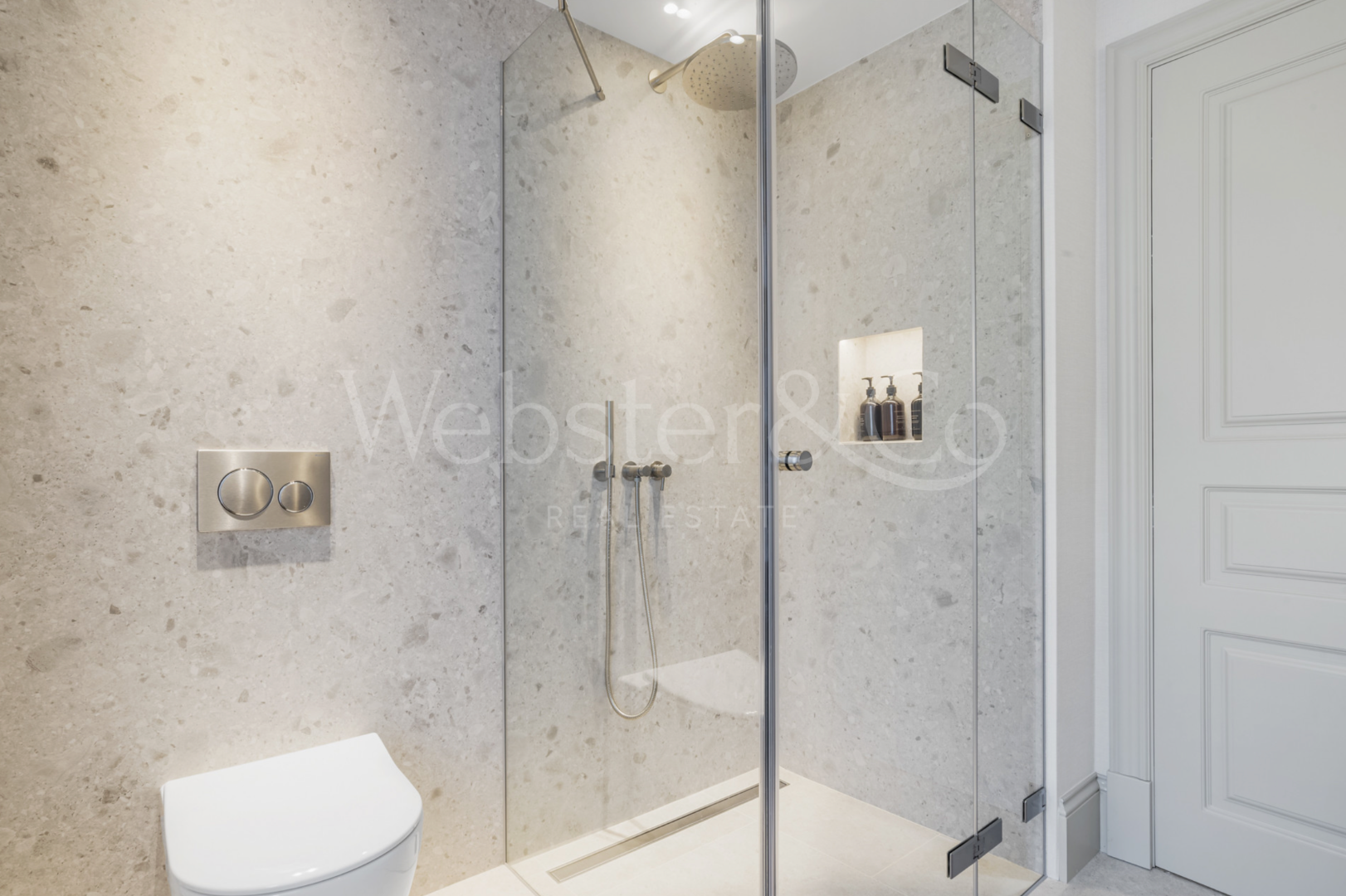 Villa Oasis - French Architecture in Golf Valley