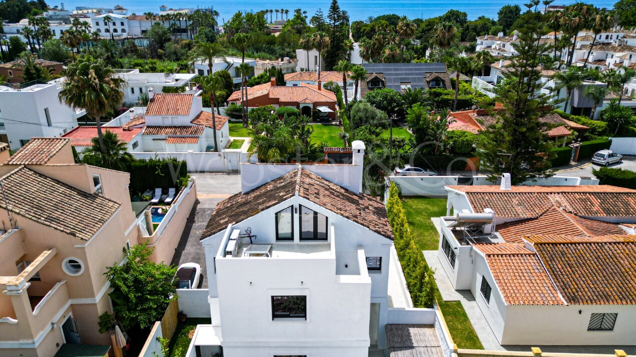 Villa Acqua - Beachside Luxury, The New Golden Mile