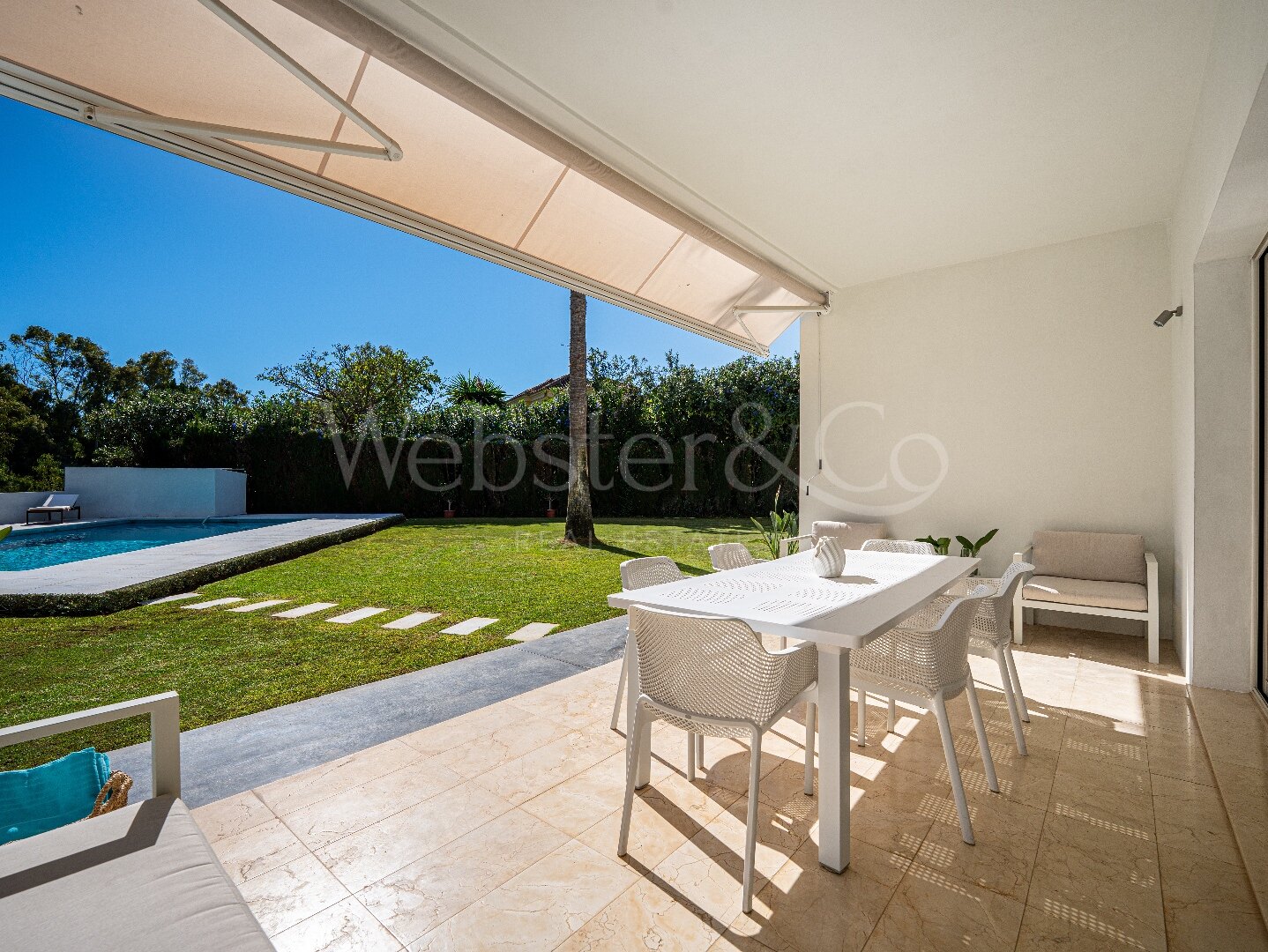 Villa Elysee – Hogar Elegante en Guadalmina Baja