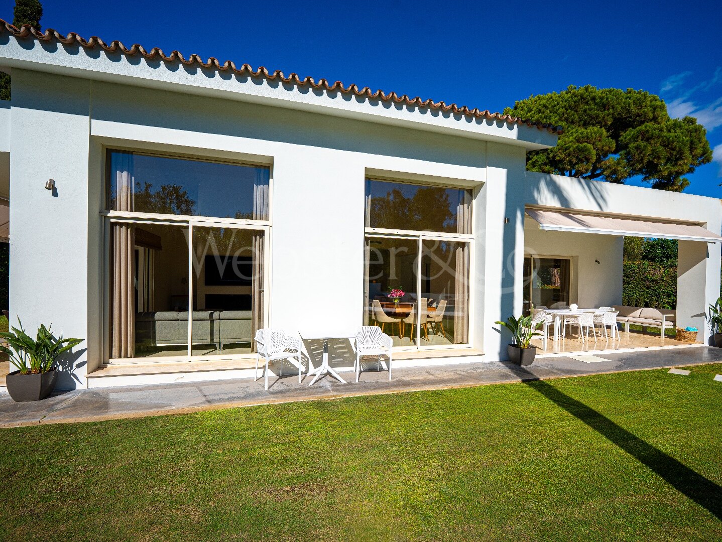 Villa Elysee – Hogar Elegante en Guadalmina Baja