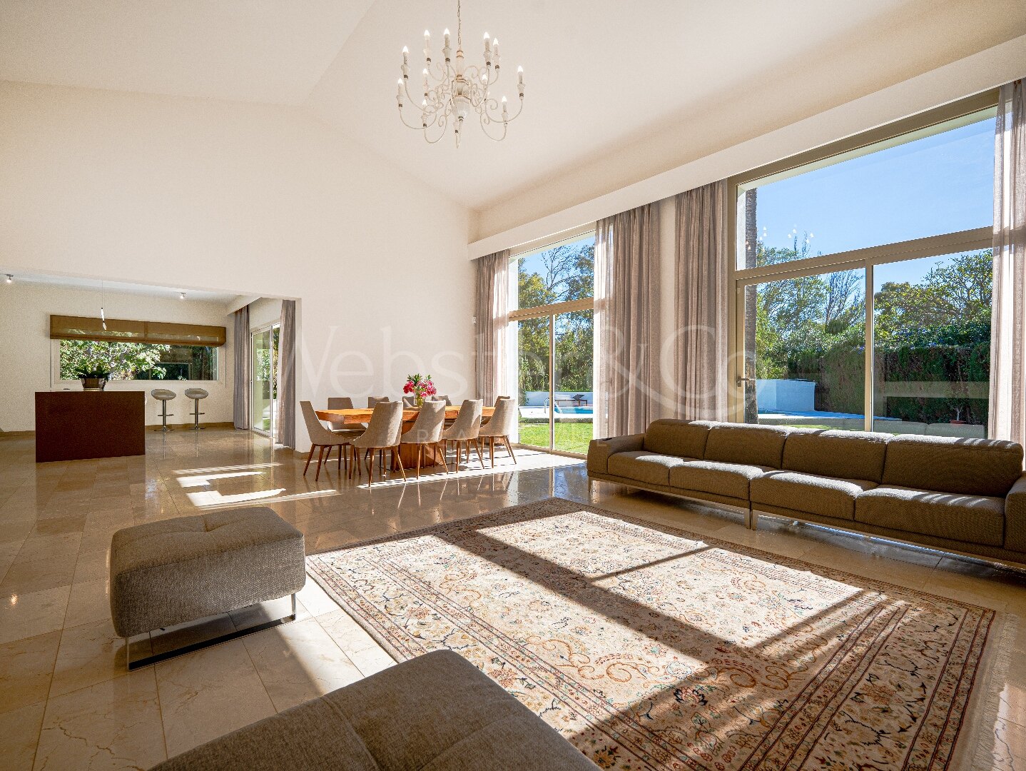 Villa Elysee – Hogar Elegante en Guadalmina Baja