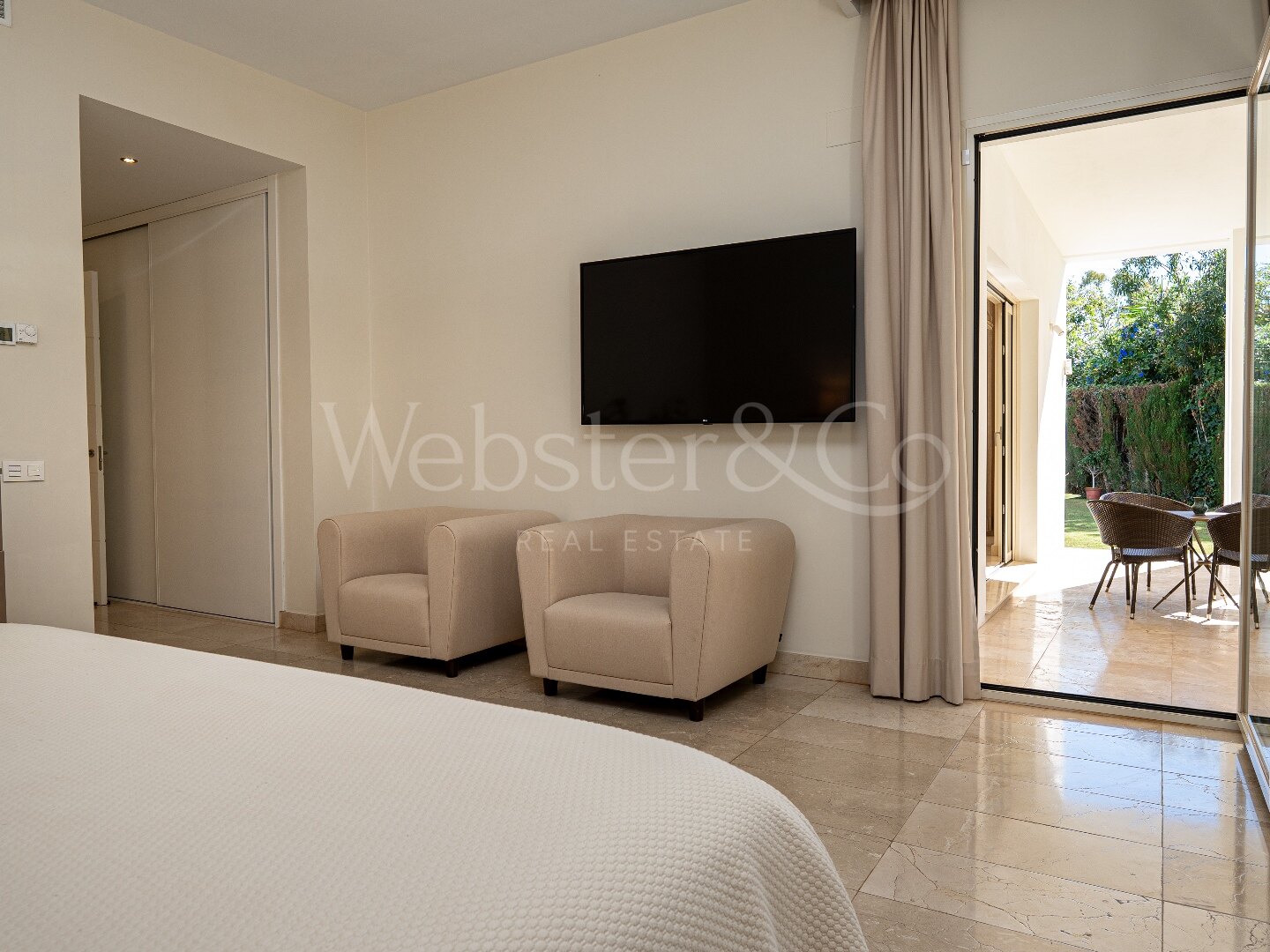 Villa Elysee – Hogar Elegante en Guadalmina Baja