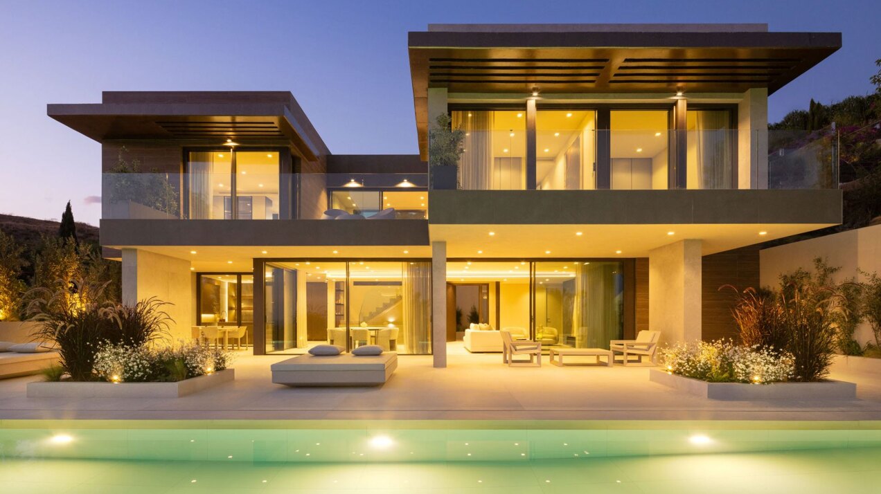 Villa Amara - Modern Property in Los Flamingos