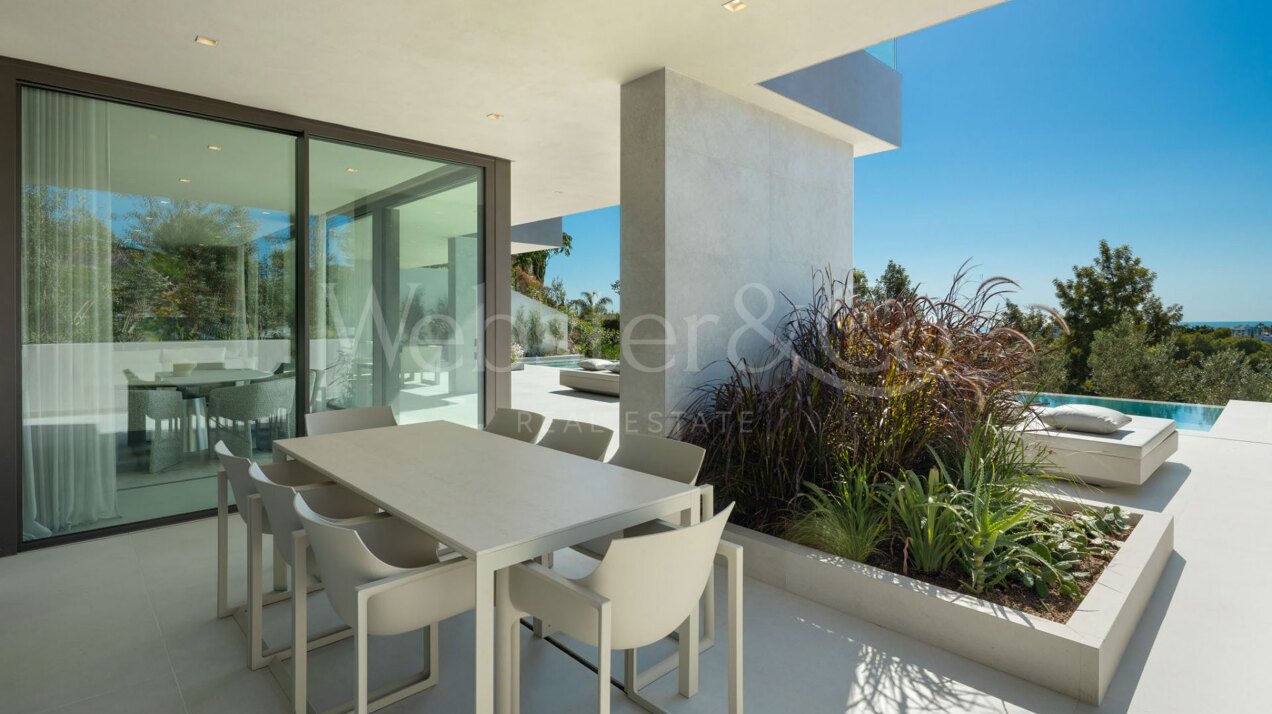 Villa Amara - Modern Property in Los Flamingos