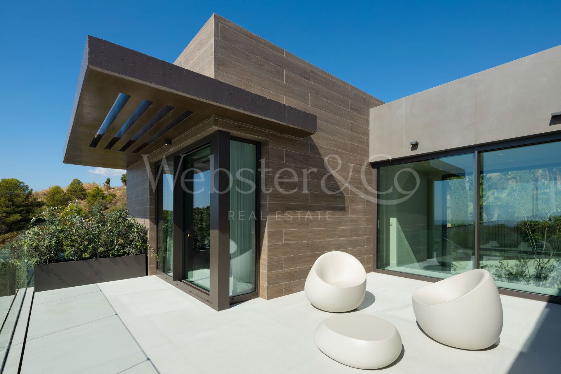 Villa Amara - Modern Property in Los Flamingos