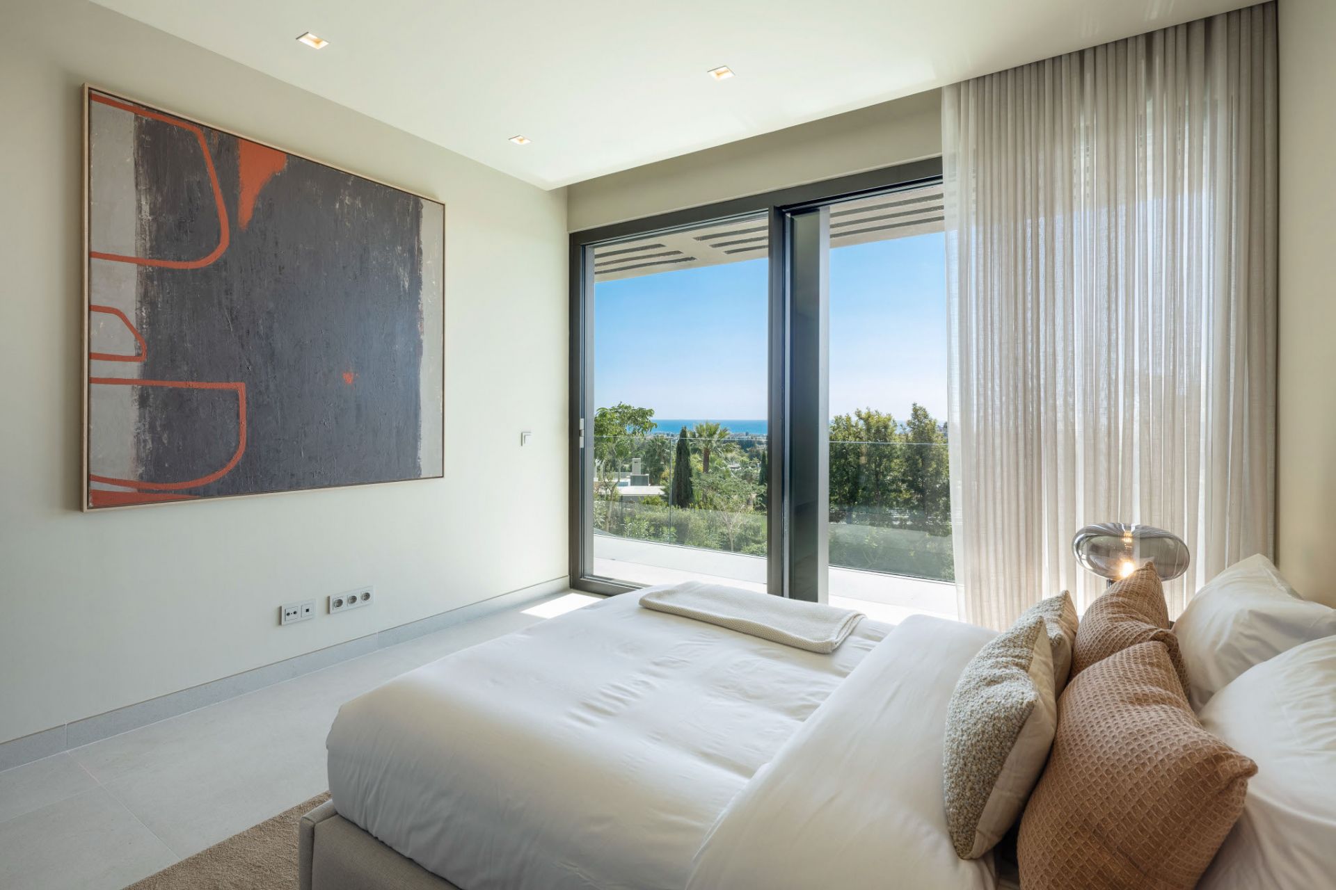 Villa Amara - Modern Property in Los Flamingos