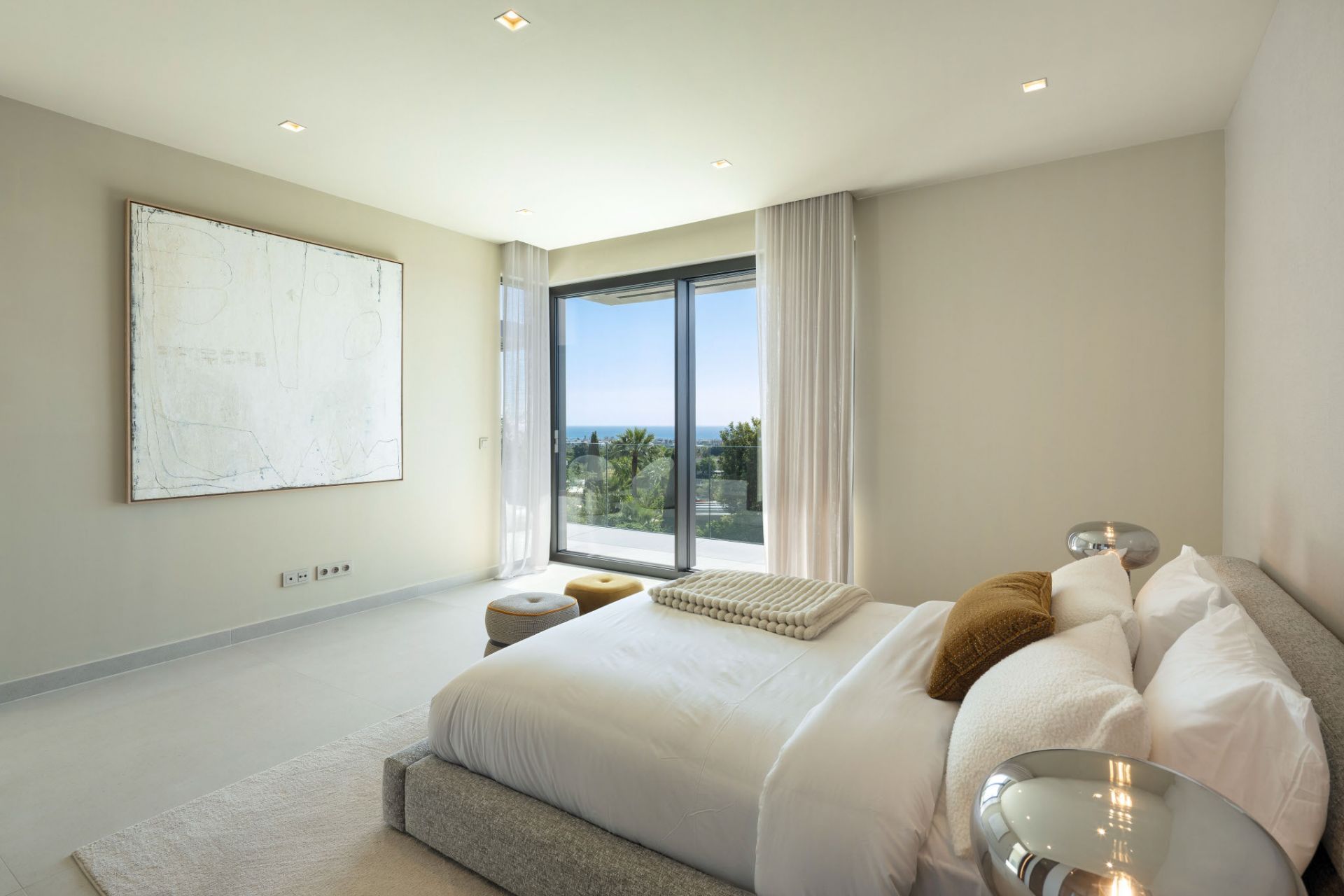 Villa Amara - Modern Property in Los Flamingos