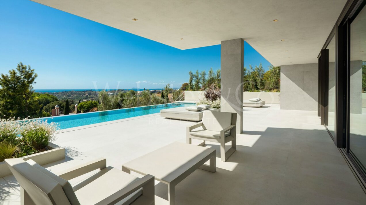 Villa Amara - Modern Property in Los Flamingos