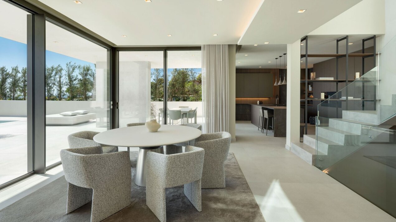 Villa Amara - Modern Property in Los Flamingos