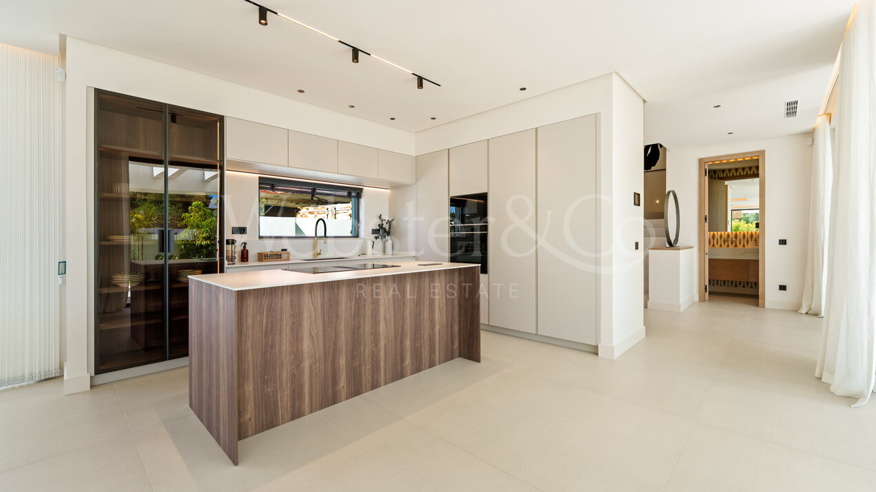 Linda Vista - Contemporary Villa in San Pedro