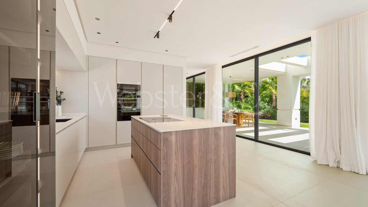 Linda Vista - Contemporary Villa in San Pedro