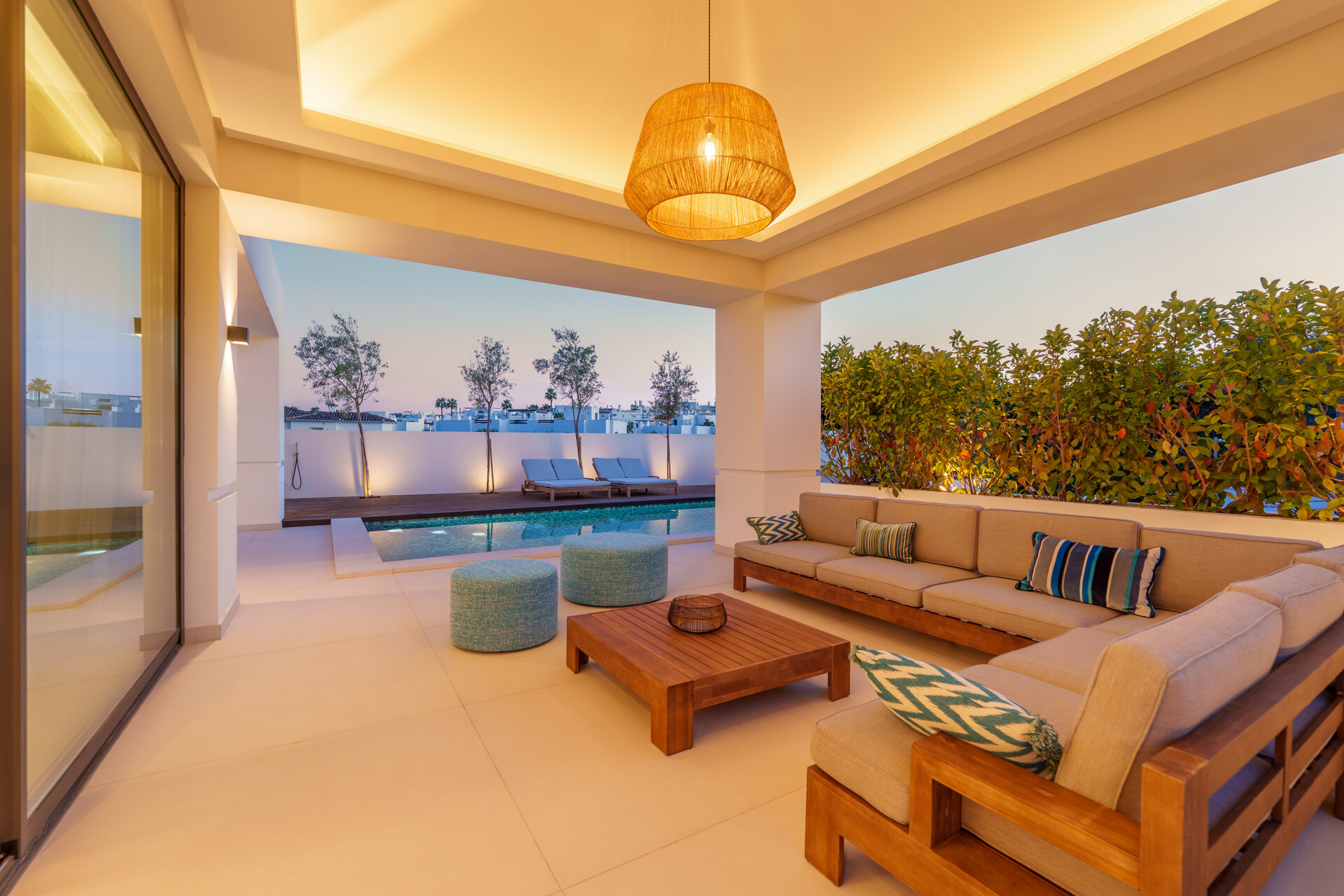 Linda Vista - Contemporary Villa in San Pedro