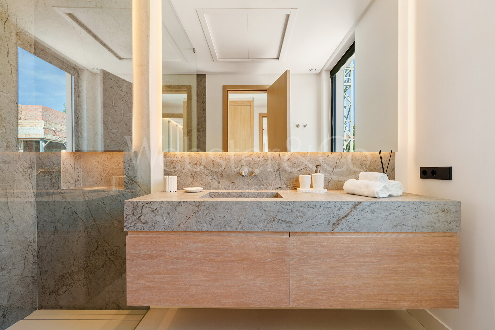 Linda Vista - Contemporary Villa in San Pedro