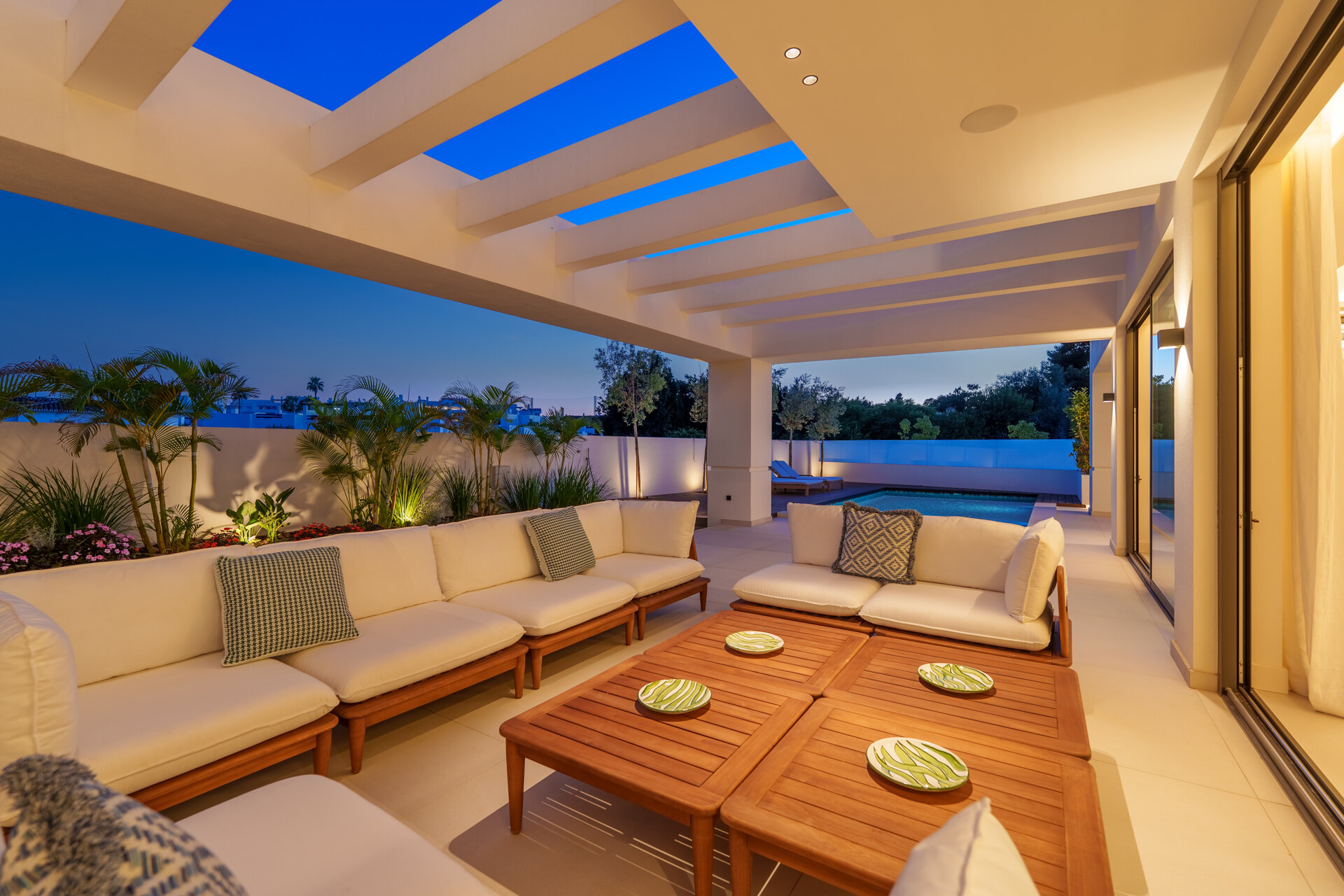 Linda Vista - Contemporary Villa in San Pedro