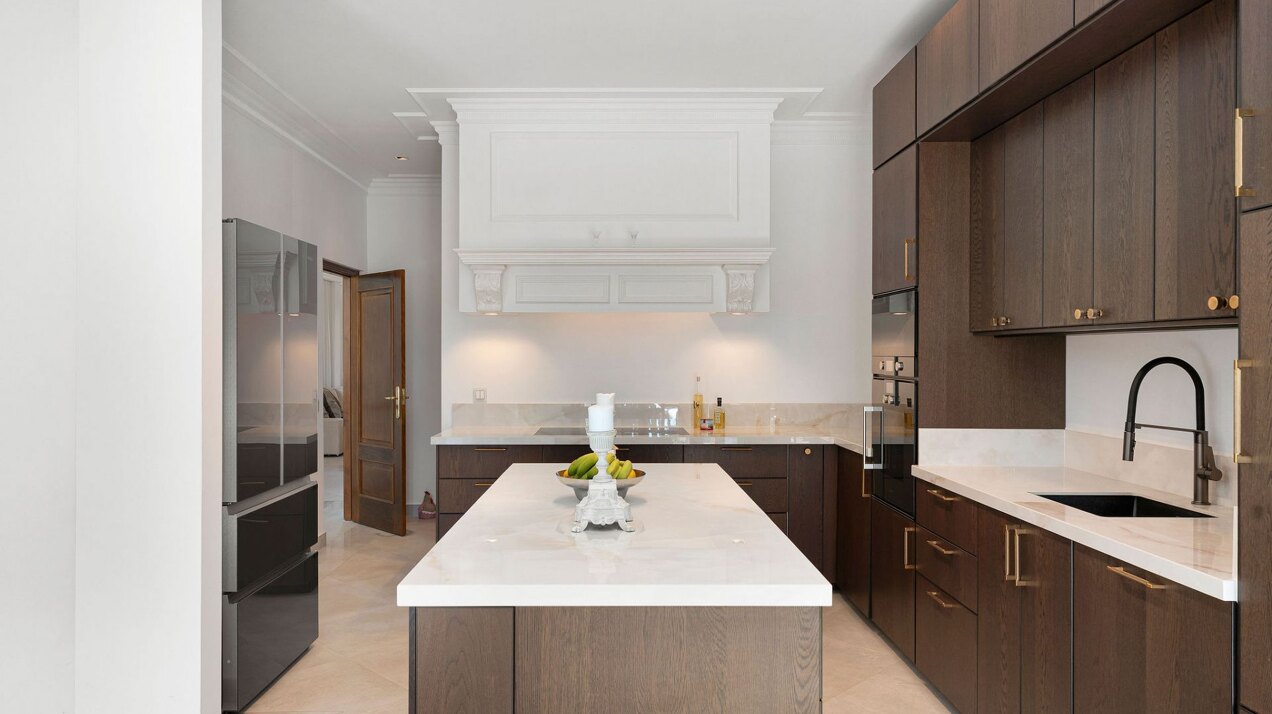 Villa Las Palmeras - Classical Home in El Madroñal