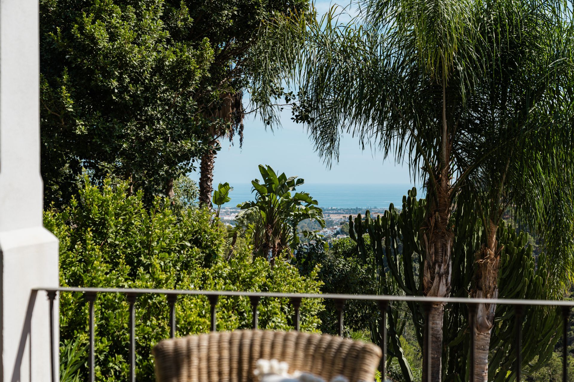 Villa Las Palmeras - Classical Home in El Madroñal