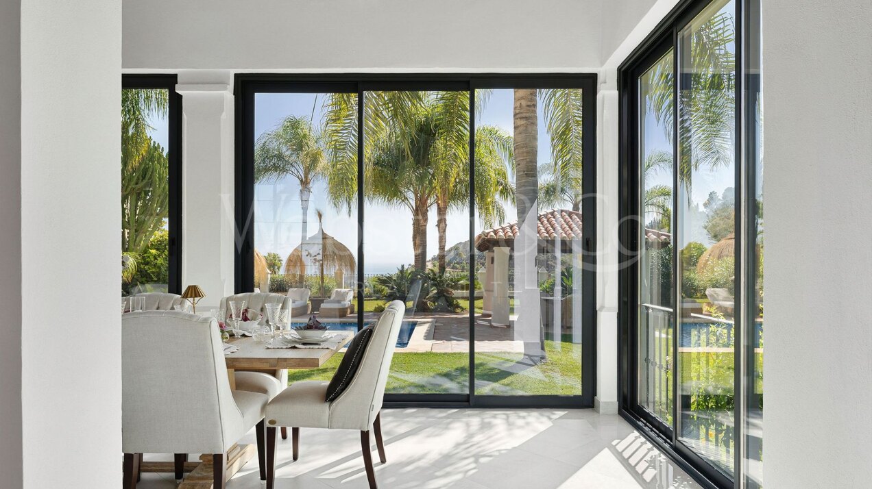 Villa Las Palmeras - Classical Home in El Madroñal