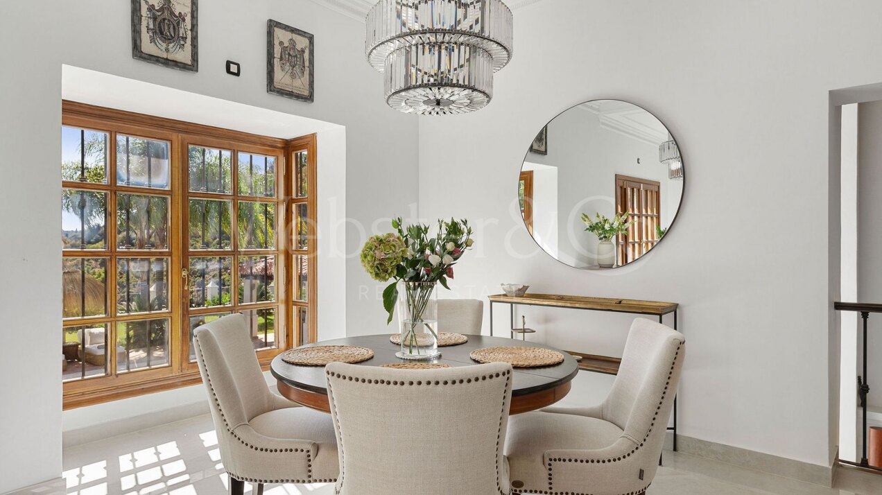 Villa Las Palmeras - Classical Home in El Madroñal