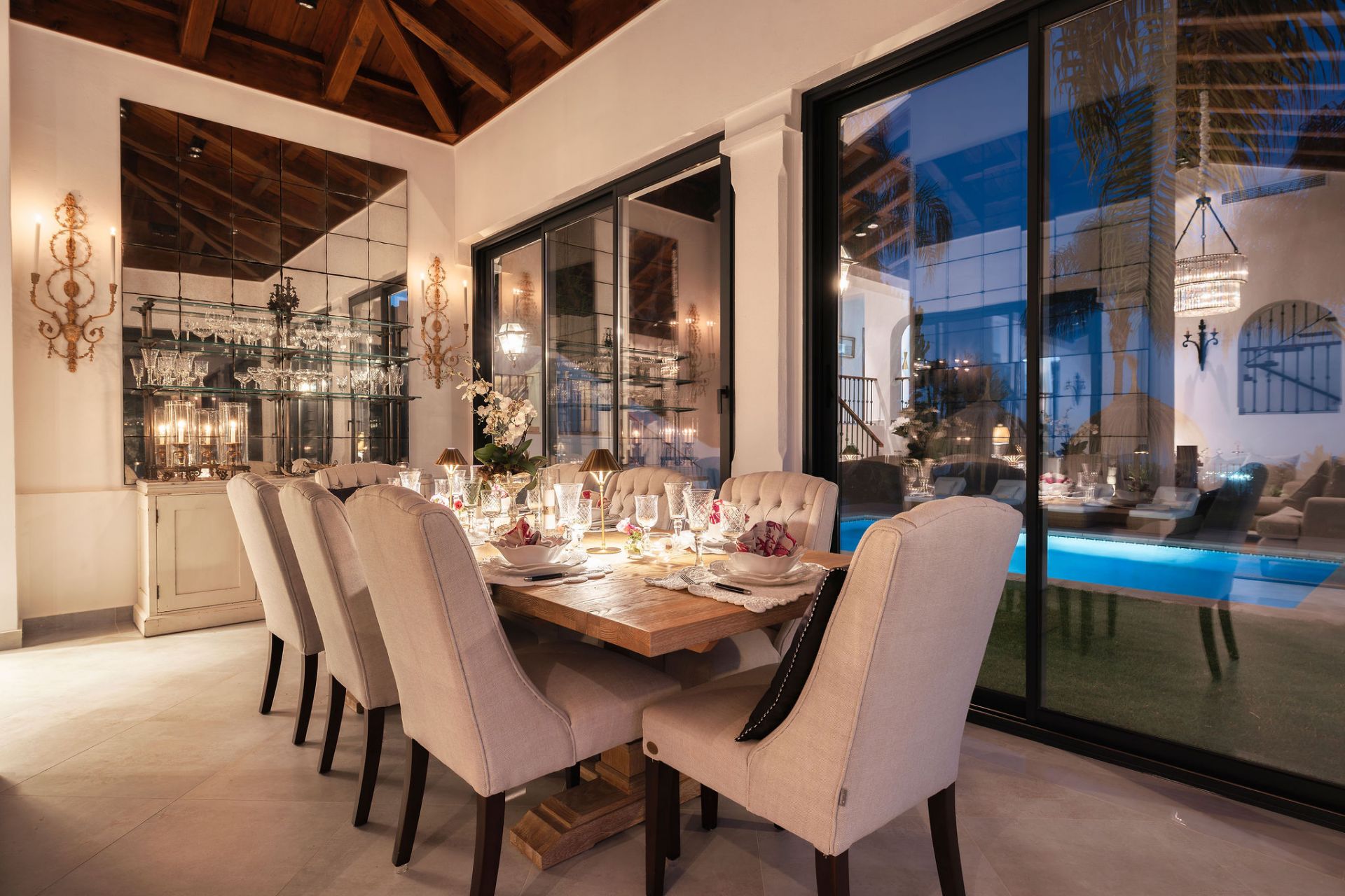 Villa Las Palmeras - Classical Home in El Madroñal