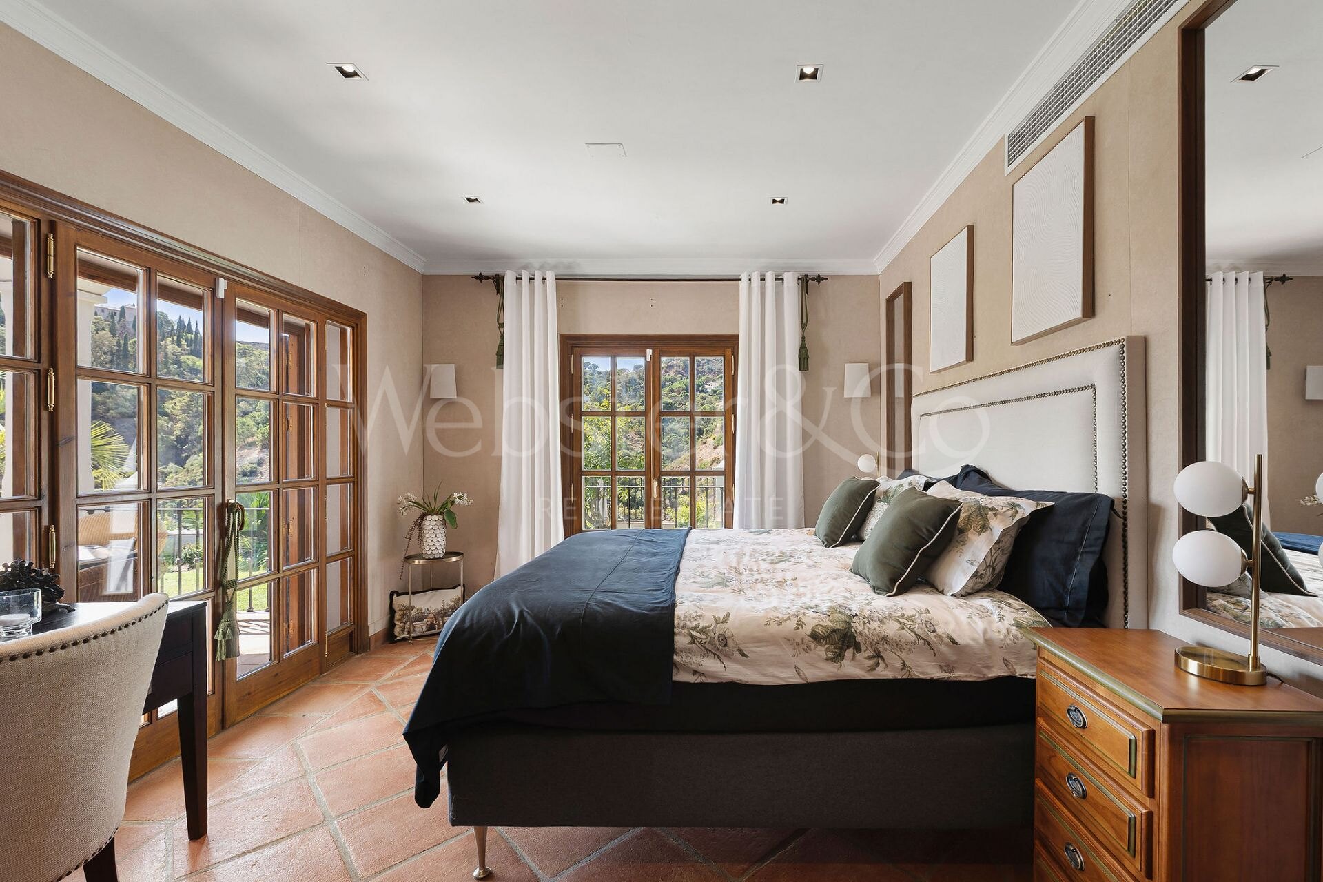 Villa Las Palmeras - Classical Home in El Madroñal