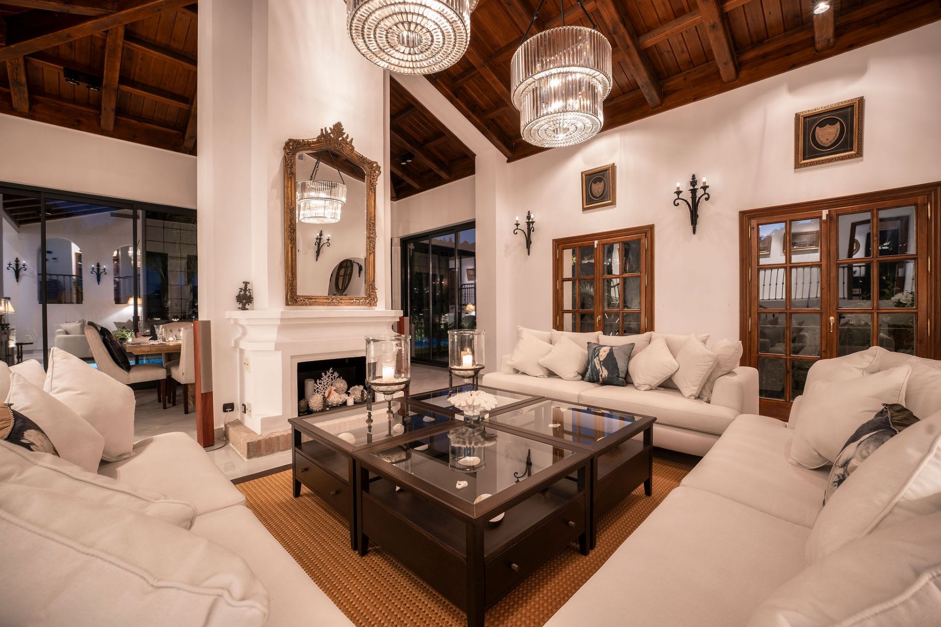 Villa Las Palmeras - Classical Home in El Madroñal