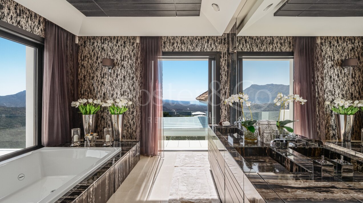 Exclusive Mansion in La Zagaleta - Rare Opportunity