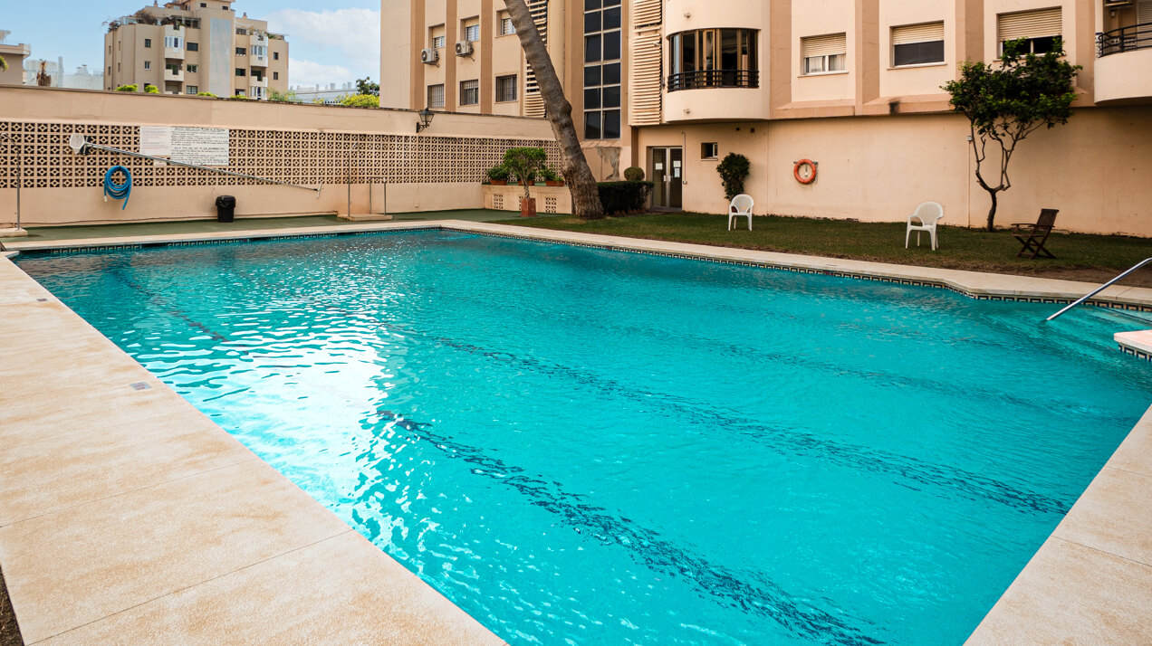 Refurbished 3 bed apartment in Marbella is a gem!