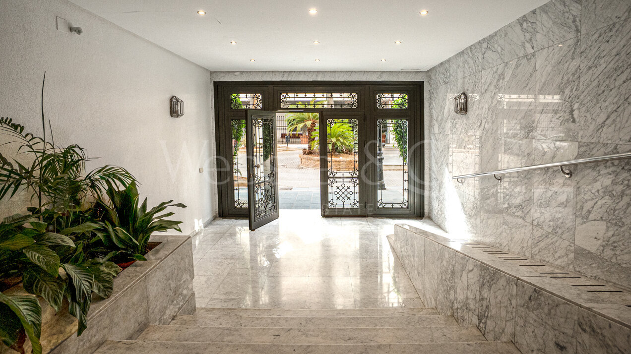 Apartment Aurea - Refurbished & Modern in Marbella