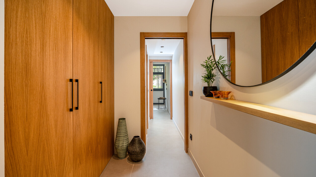 Refurbished 3 bed apartment in Marbella is a gem!