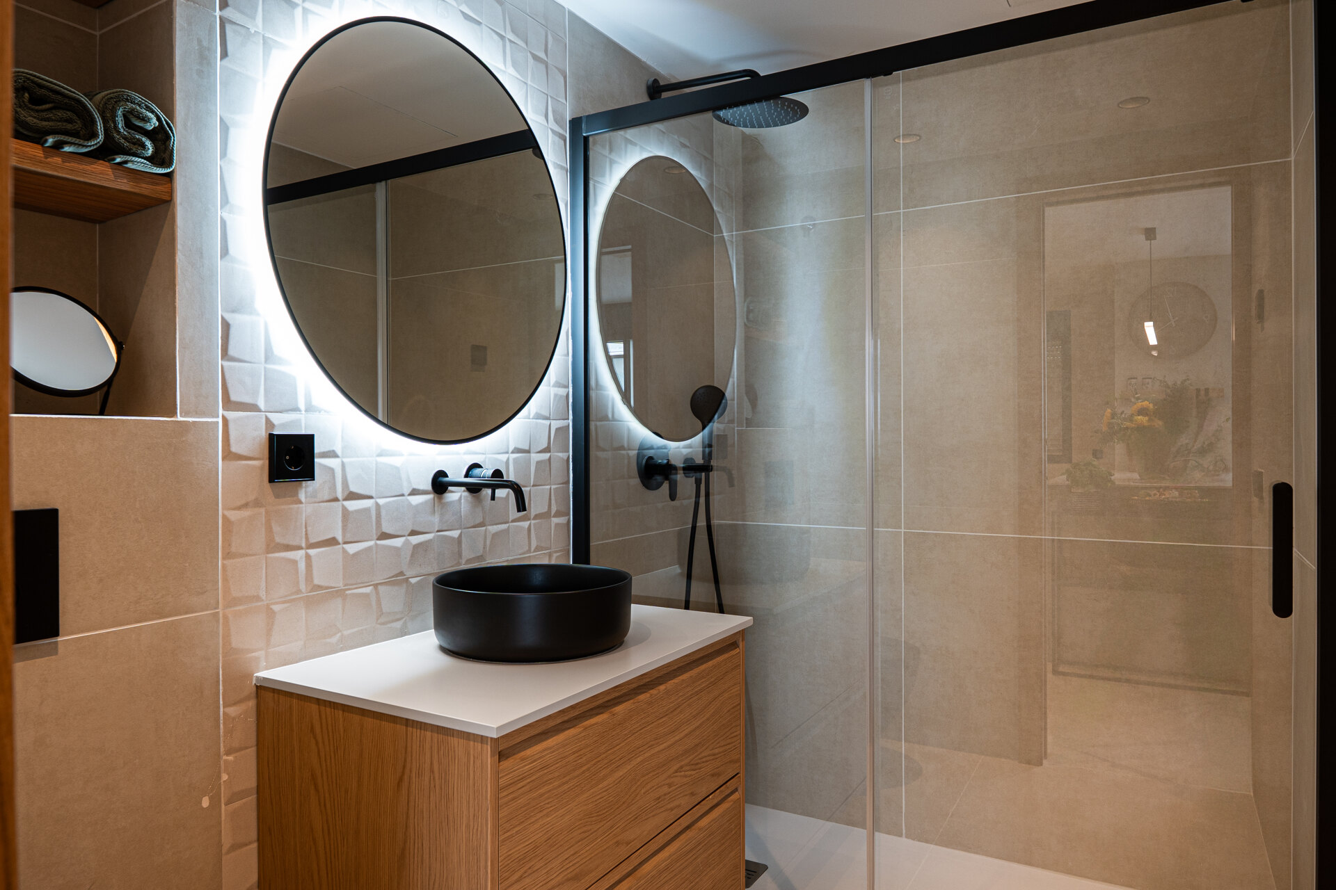 Refurbished 3 bed apartment in Marbella is a gem!