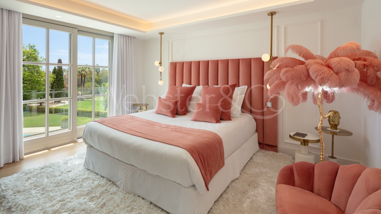 Aloha 40 - Private, Luxury Villa in Nueva Andalucía