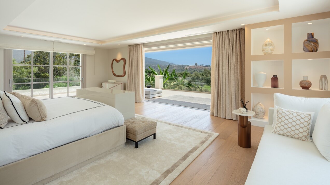 Remarkable estate offers elegance, privacy & luxury