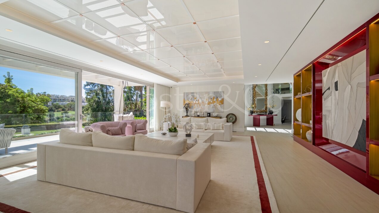 Aloha 40 - Private, Luxury Villa in Nueva Andalucía