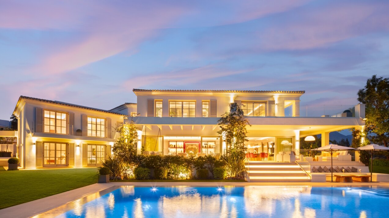 Remarkable estate offers elegance, privacy & luxury