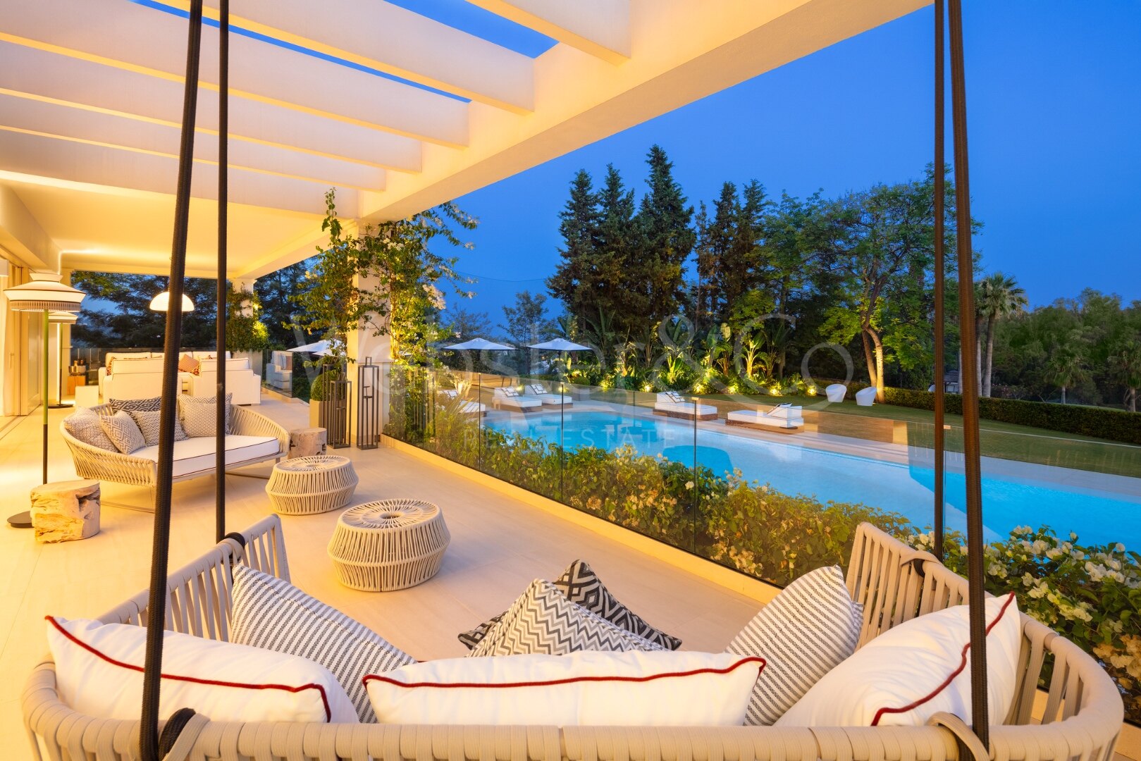 Aloha 40 – Villa Privada de Lujo en Nueva Andalucía