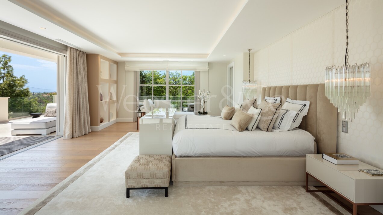 Aloha 40 - Private, Luxury Villa in Nueva Andalucía