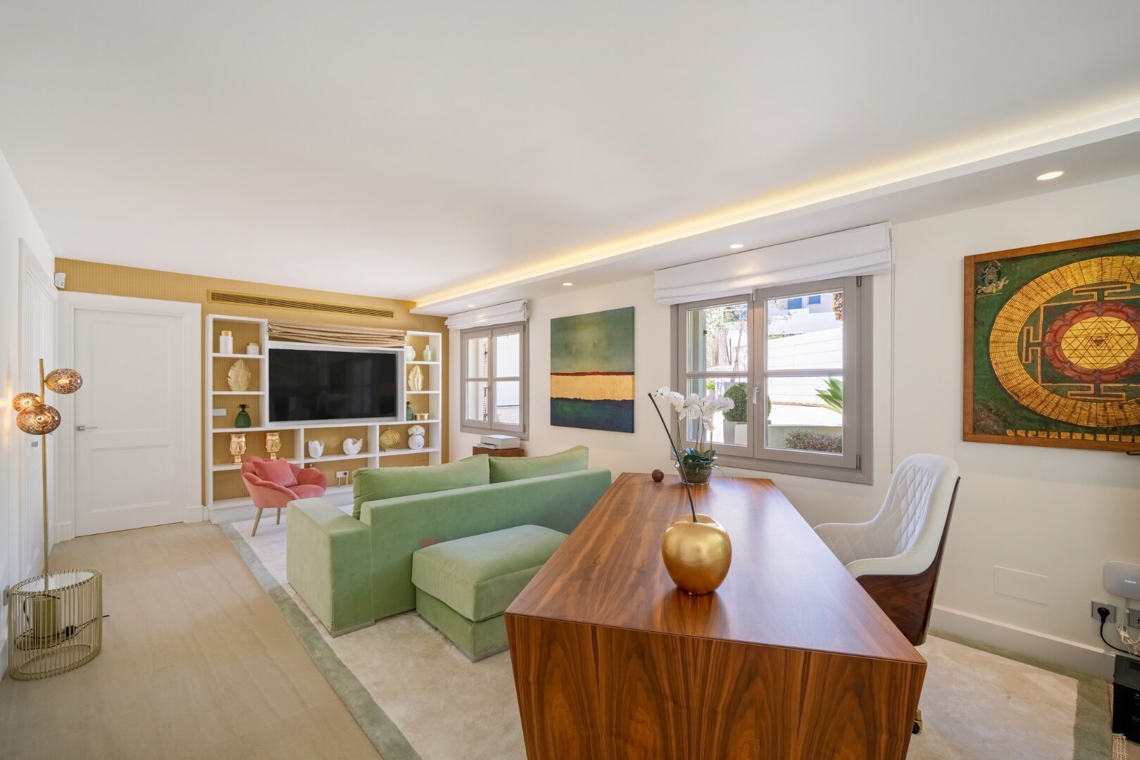 Remarkable estate offers elegance, privacy & luxury